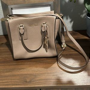 EUC - Michael Kors Pebbled Leather Tote Bag in Dusty Rose